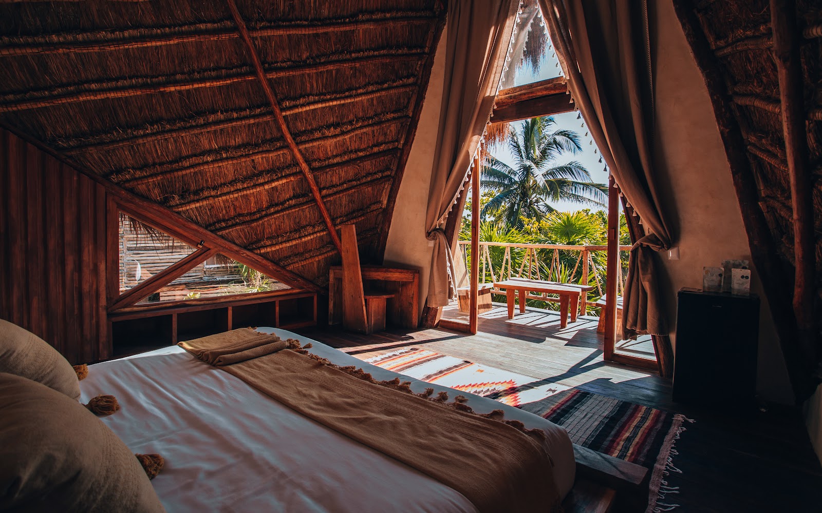 Bedroom with a view of the jungle